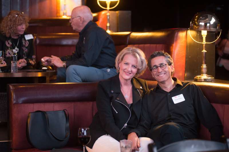 Alumni relaxing before Jack Oakie program